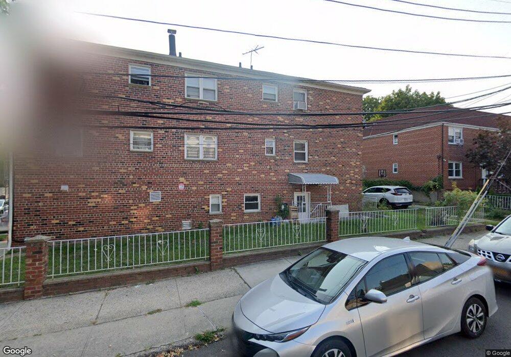 7804 19th Rd, E. Elmhurst, NY 11370 - photo 1