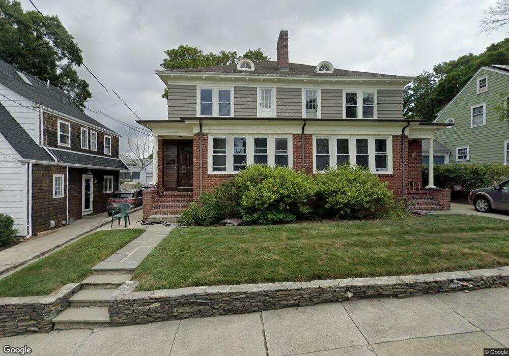 33 Lafayette St, Pawtucket, RI 02860 - photo 1