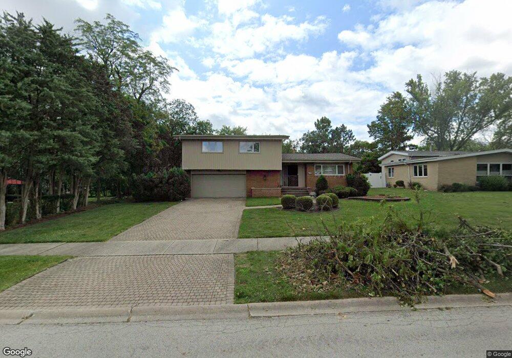 2940 Balmoral Crescent, Flossmoor, IL 60422 - photo 1