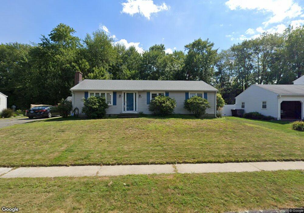 4 Pilgrim Cir, Enfield, CT 06082 - photo 1