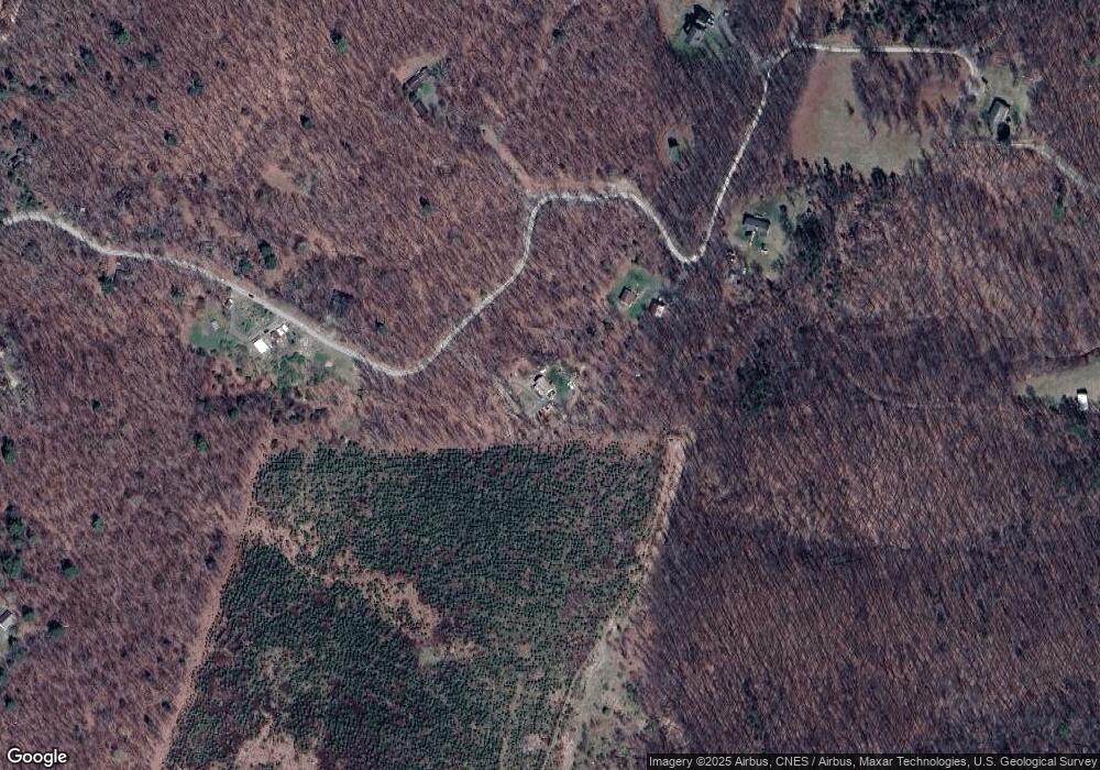 556 Forestview Dr, Berkeley Springs, WV 25411 - photo 1