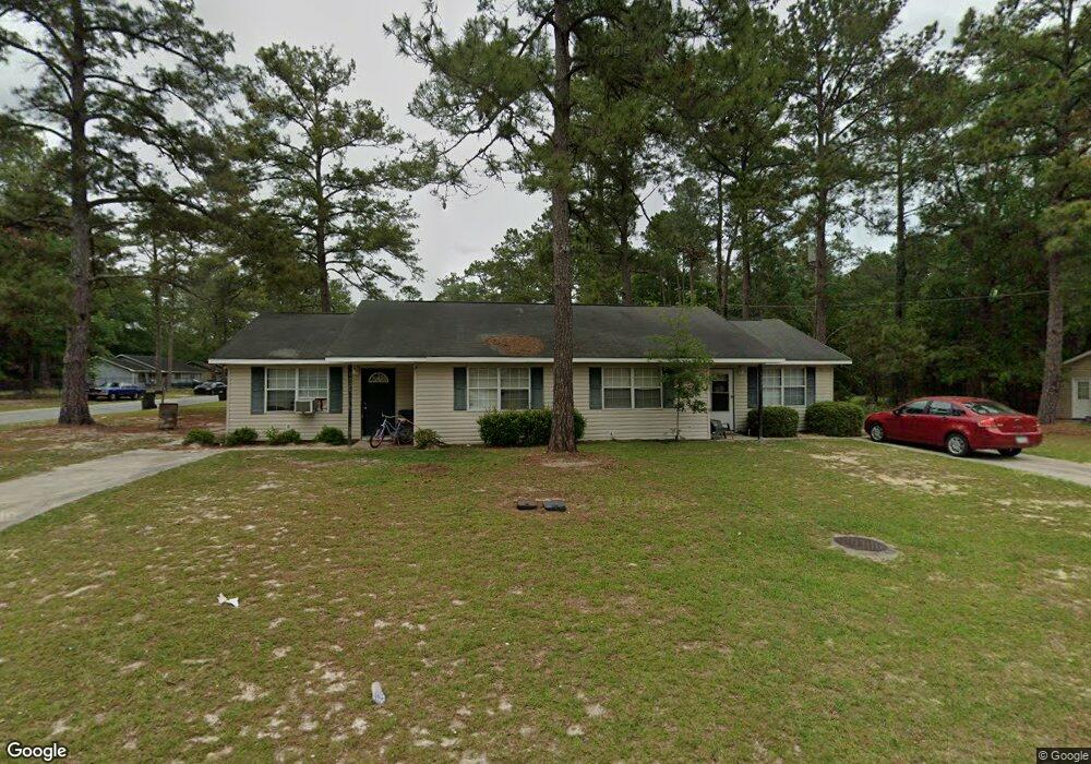 1329 Summer Cir, Moultrie, GA 31768 - photo 1