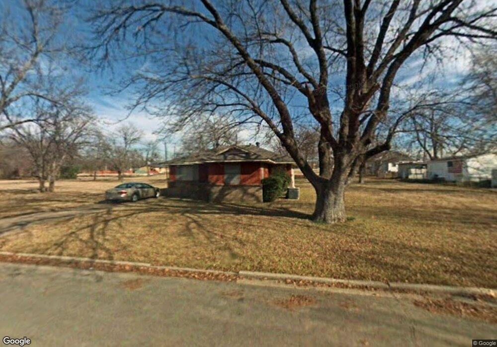 1025 N Maxey St, Sherman, TX 75090 - photo 1