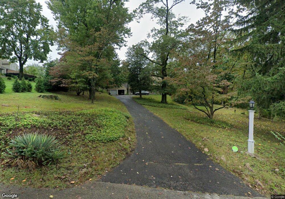 610 Glendale Rd, Newtown Square, PA 19073 - photo 1