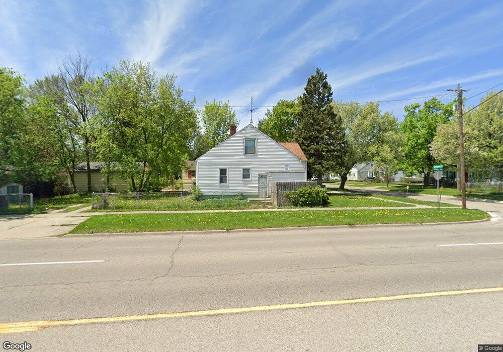 3601 Larchmont St, Flint, MI 48532 - photo 1