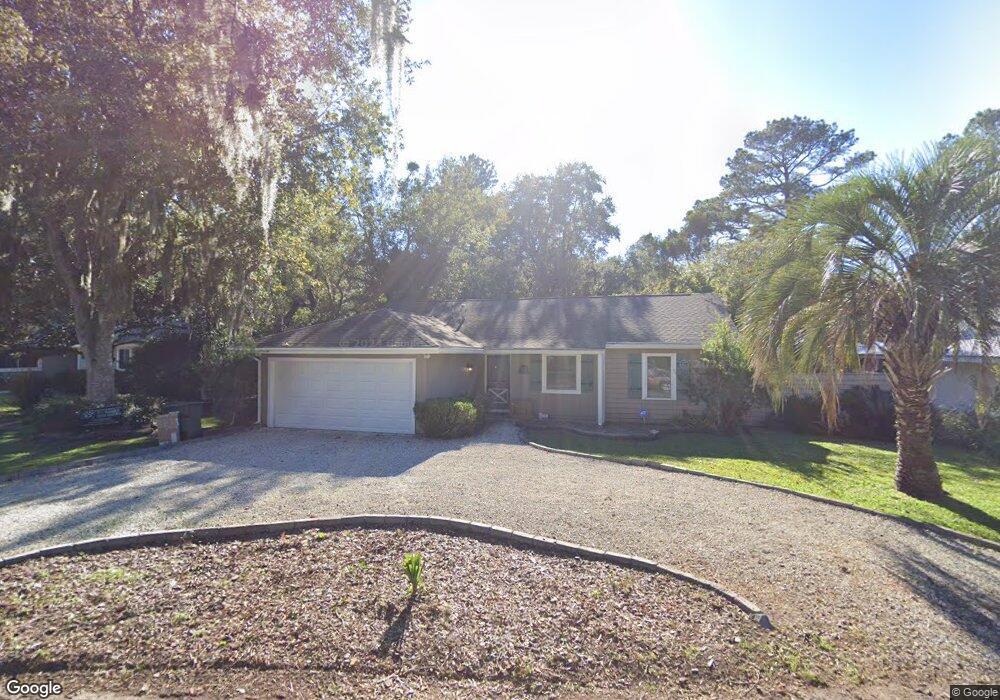 240 Circle Dr, Saint Simons Island, GA 31522 - photo 1