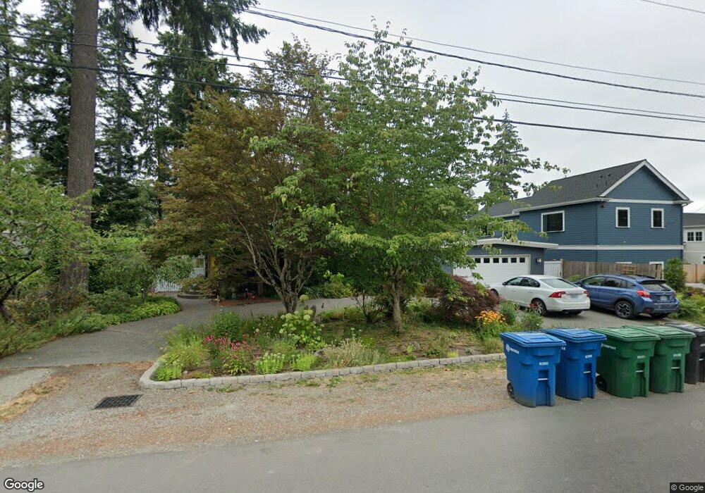 8888 SE 37th St, Mercer Island, WA 98040 - photo 1