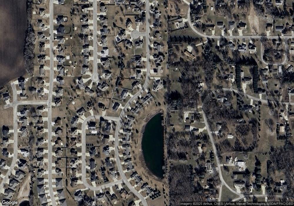 1205 26th St SW, Austin, MN 55912 - photo 1