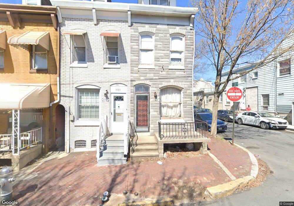 1023 Green St, Reading, PA 19604 - photo 1