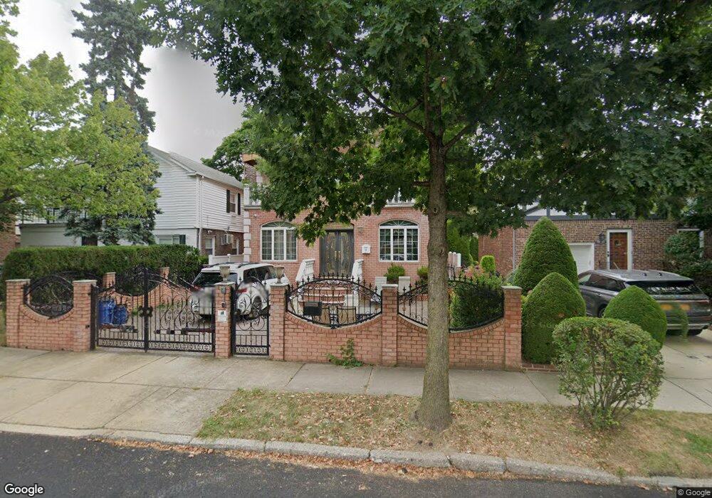 7319 196th St, Fresh Meadows, NY 11366 - photo 1