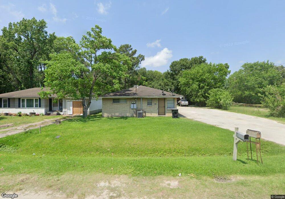 8911 Camay Dr unit 2, Houston, TX 77016 - photo 1