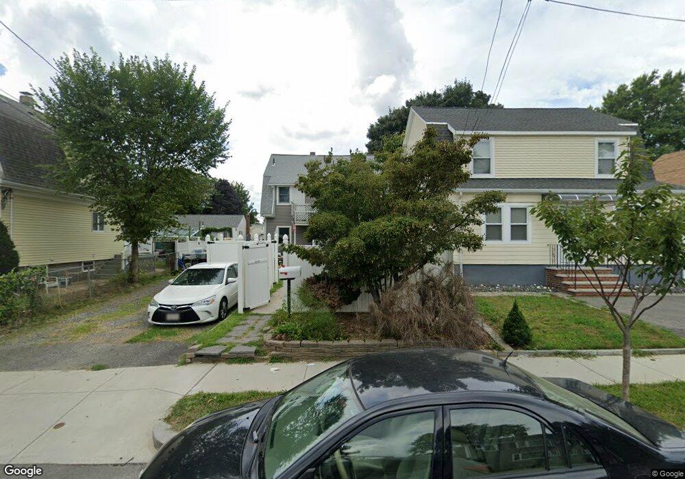 64 Arnold St, Quincy, MA 02169 - photo 1