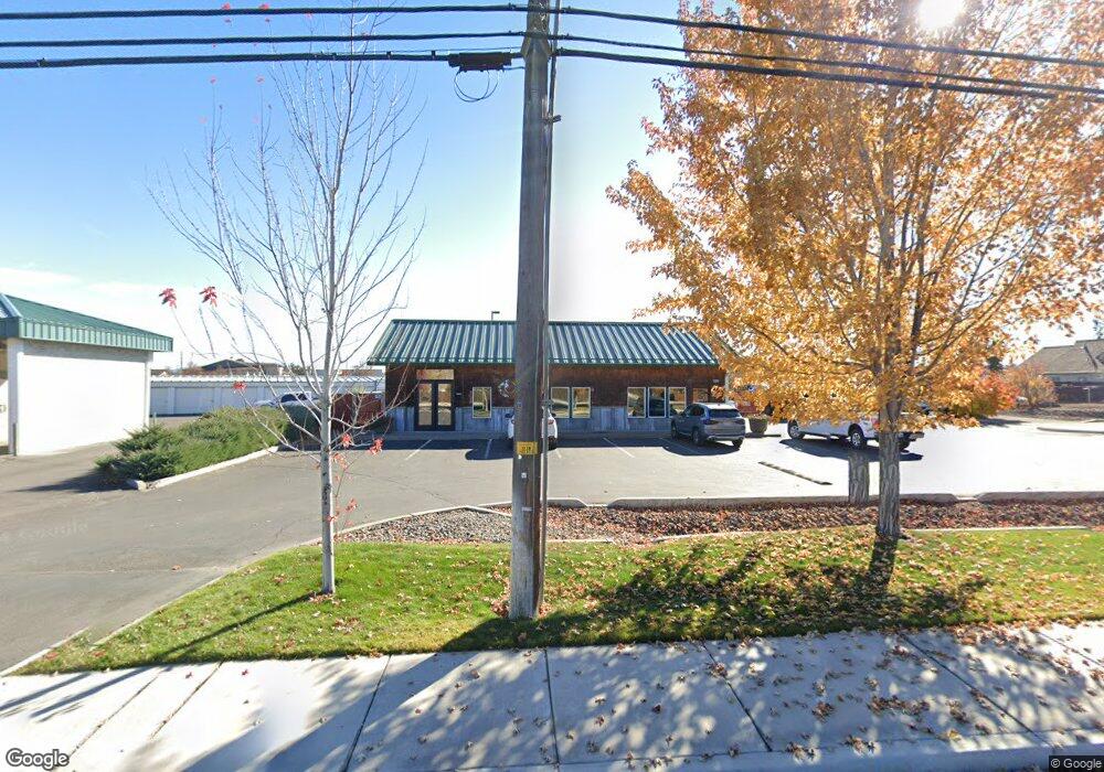 2600 SW Canal Blvd, Redmond, OR 97756 - photo 1