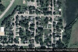 307 Pearl St, Emmons, MN 56029