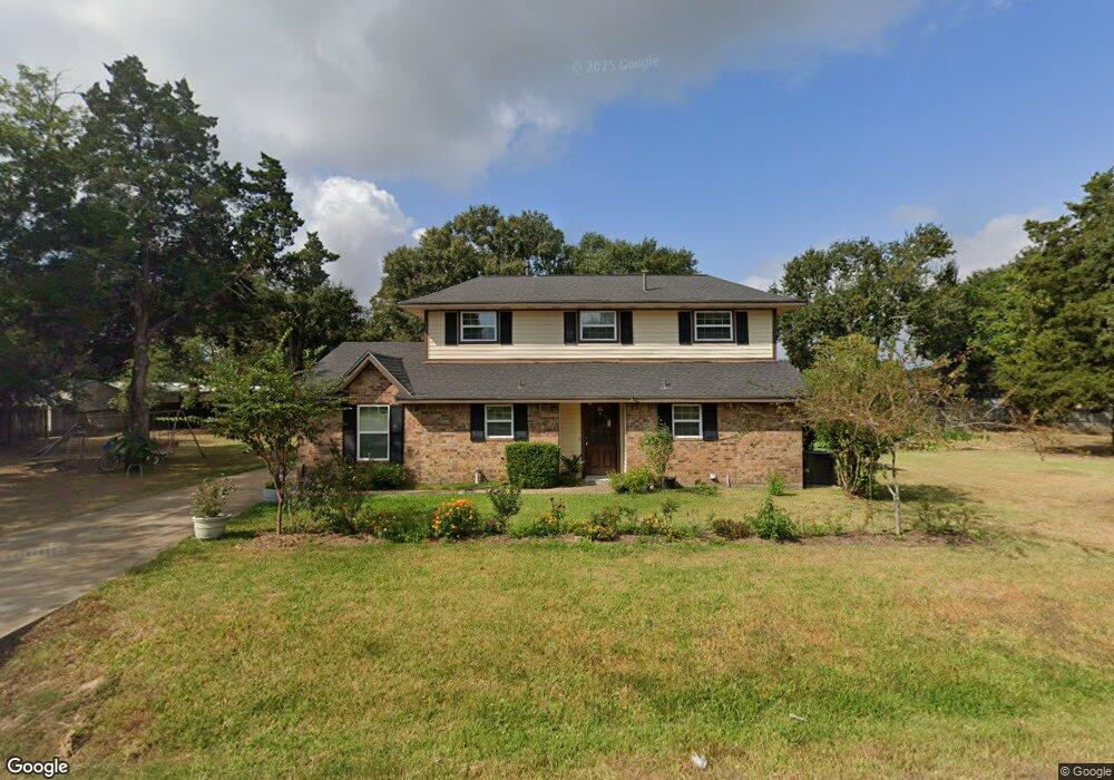 31907 Cypress Cir, Waller, TX 77484 - photo 1