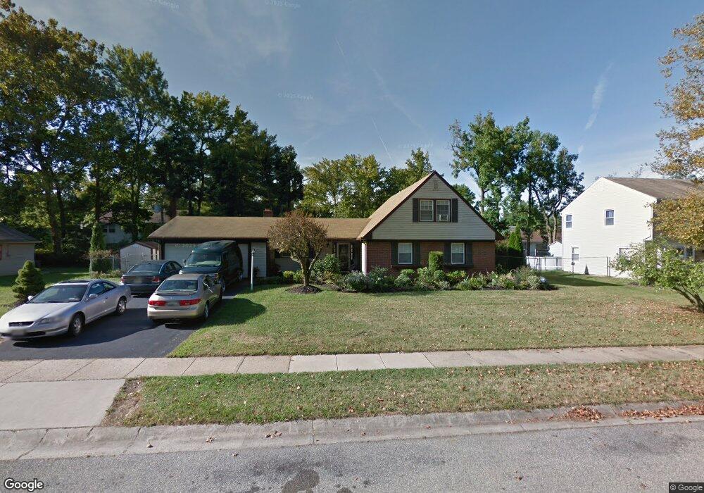 33 E Stokes Rd, Willingboro, NJ 08046 - photo 1