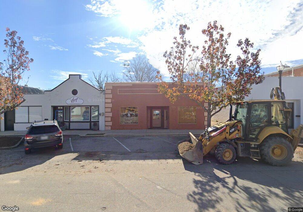 525 Rutledge St, Camden, SC 29020 - photo 1