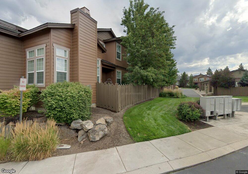 926 SW Vantage Point Way, Bend, OR 97702 - photo 1