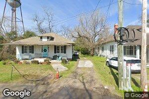 576 Hampton St, Elloree, SC 29047