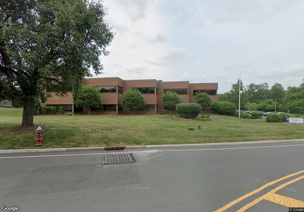 22 Greenshadows Ln, Princeton, NJ 08540 - photo 1