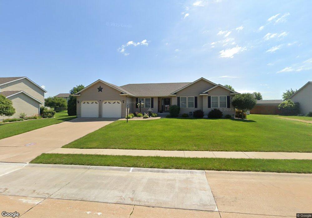 26 Nicholas Ct, Eldridge, IA 52748 - photo 1
