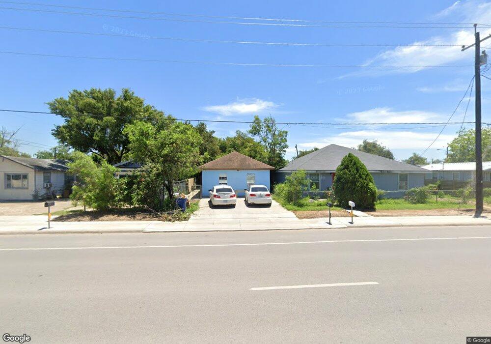 906 S Salinas Blvd, Donna, TX 78537 - photo 1