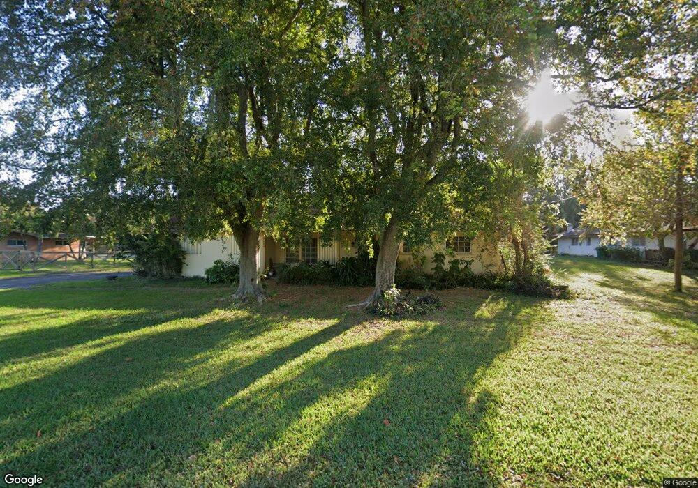 4270 SW 77th Ave, Davie, FL 33328 - photo 1