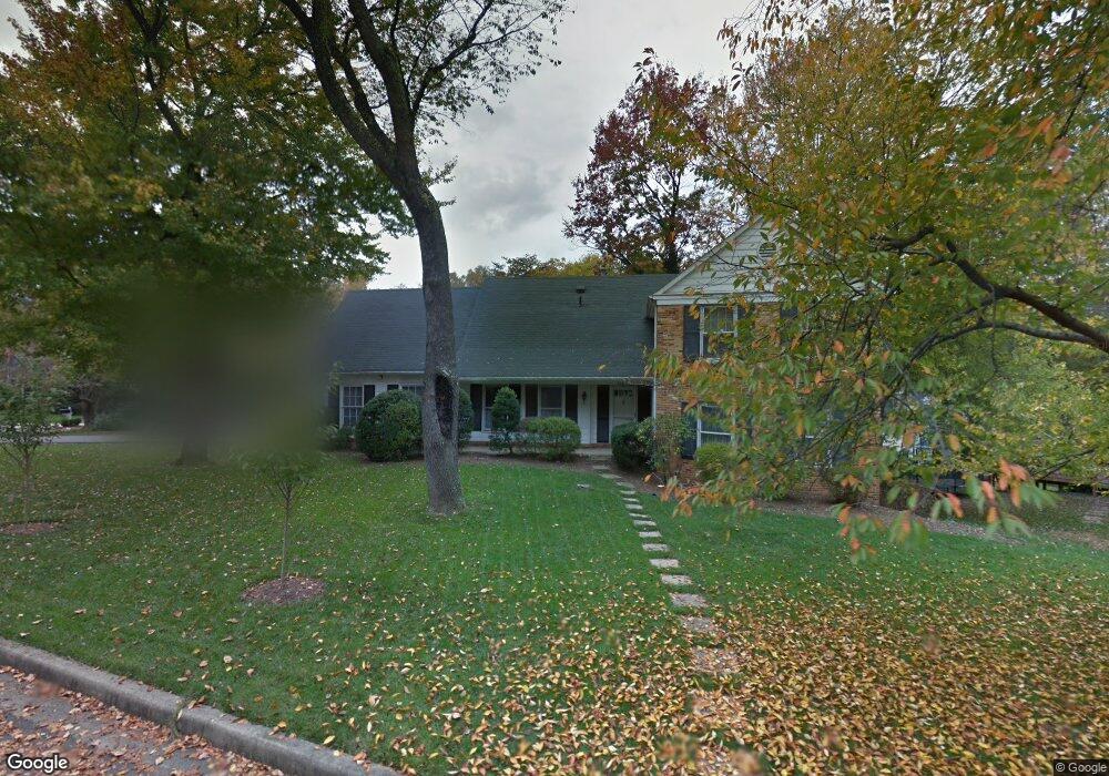 1204 Stable Gate Ct, McLean, VA 22102 - photo 1