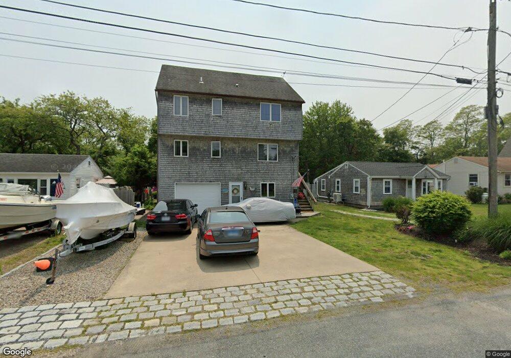 26 Spruce Rd, Wakefield, RI 02879 - photo 1