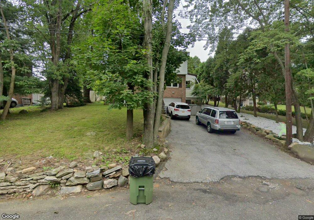 2 Chestnut Ave, Tarrytown, NY 10591 - photo 1