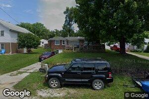214 6th St, Buffalo, IA 52728