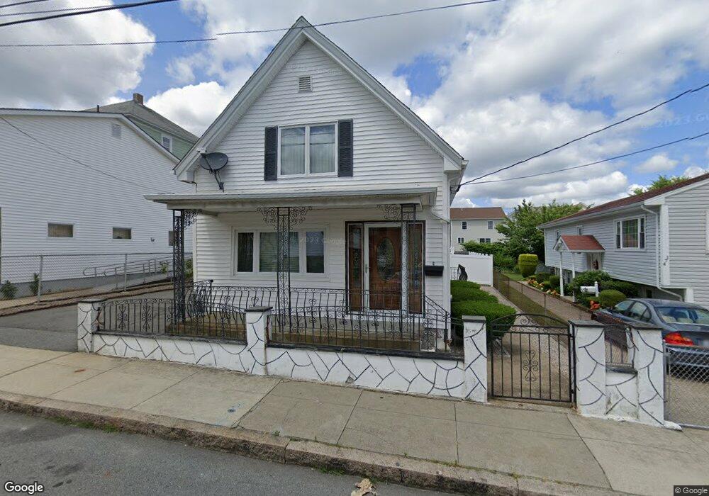 168 Grinnell St, Fall River, MA 02721 - photo 1