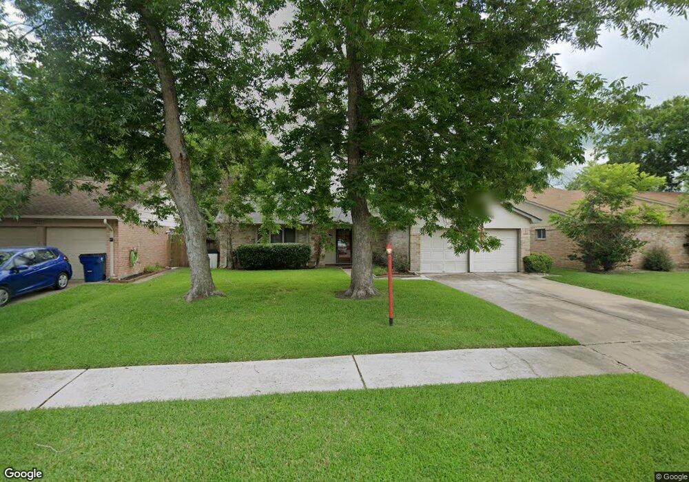 16403 Tibet Rd, Friendswood, TX 77546 - photo 1