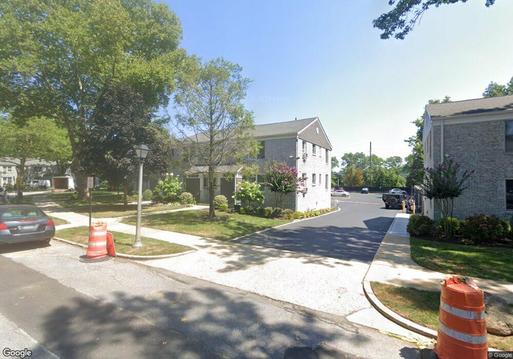 44 Glen Keith Rd unit 44L, Glen Cove, NY 11542 - photo 1