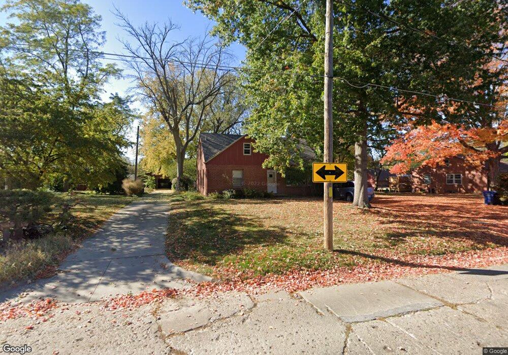 3316 47th St, Des Moines, IA 50310 - photo 1