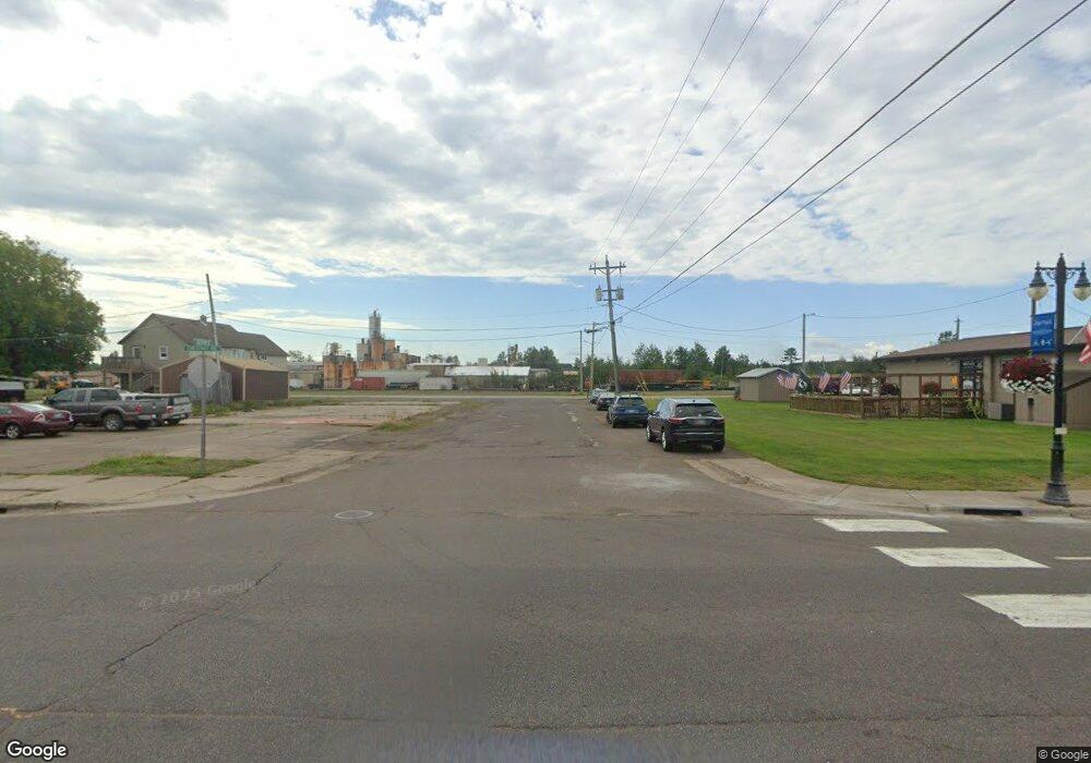 210 210 2nd St, Cloquet, MN 55720 - photo 1