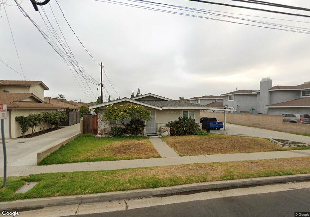 9527 Cedar St, Bellflower, CA 90706 - photo 1