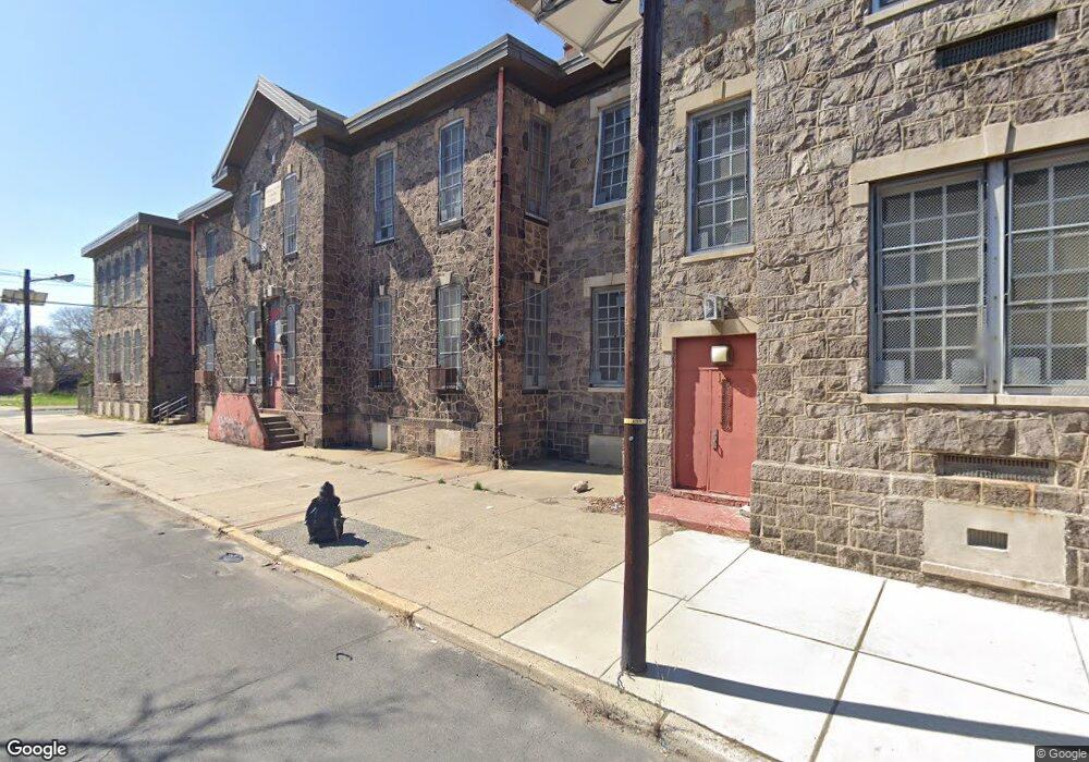 271 Mount Vernon St, Camden, NJ 08103 - photo 1