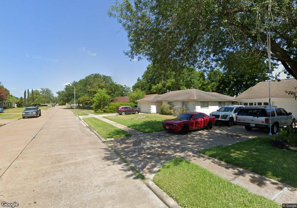 1106 Helms Rd, Houston, TX 77088 - photo 1
