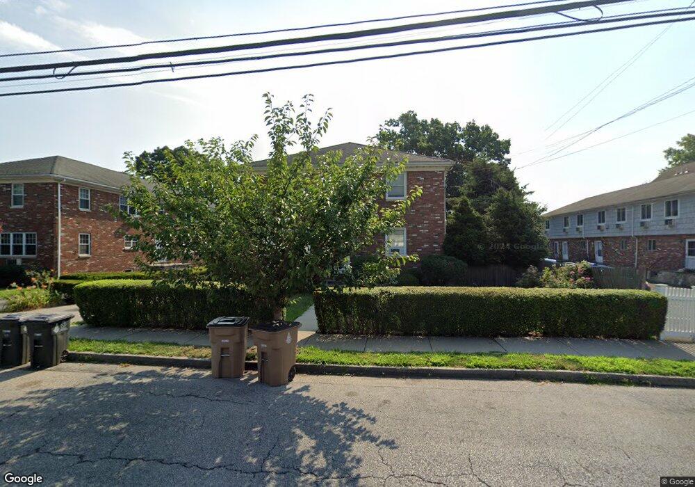 200 Seaside Ave unit 1B, Stamford, CT 06902 - photo 1