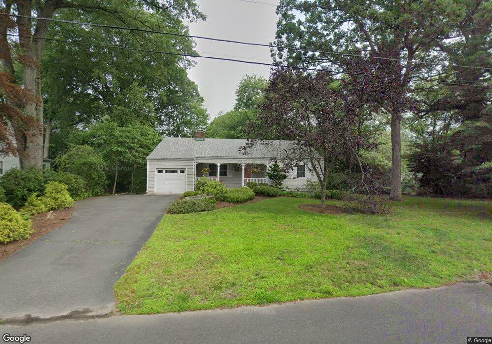 33 Phillips Ln, Darien, CT 06820 - photo 1