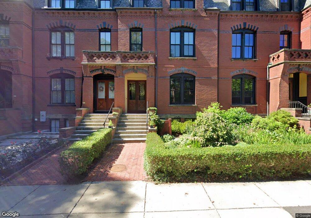 23 Monmouth Ct, Brookline, MA 02446 - photo 1