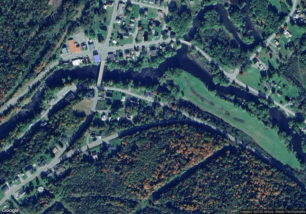 17 River Rd, Colebrook, NH 03576 - photo 1