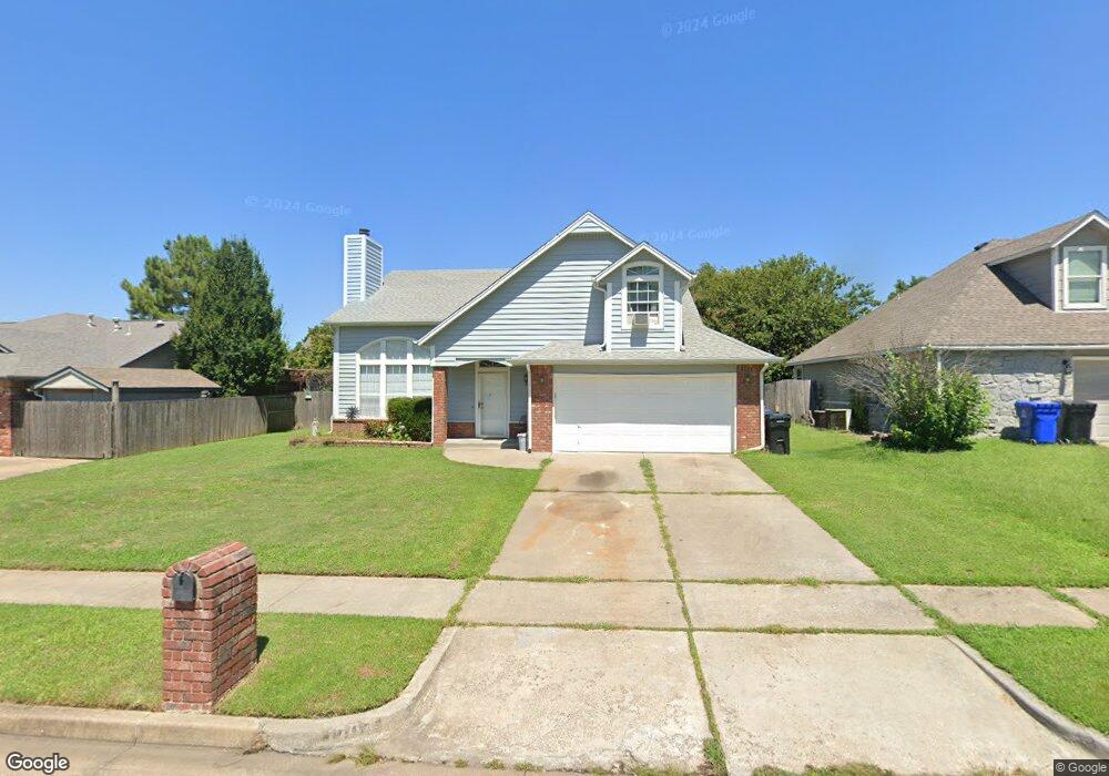 1704 W South Park Blvd, Broken Arrow, OK 74011 - photo 1