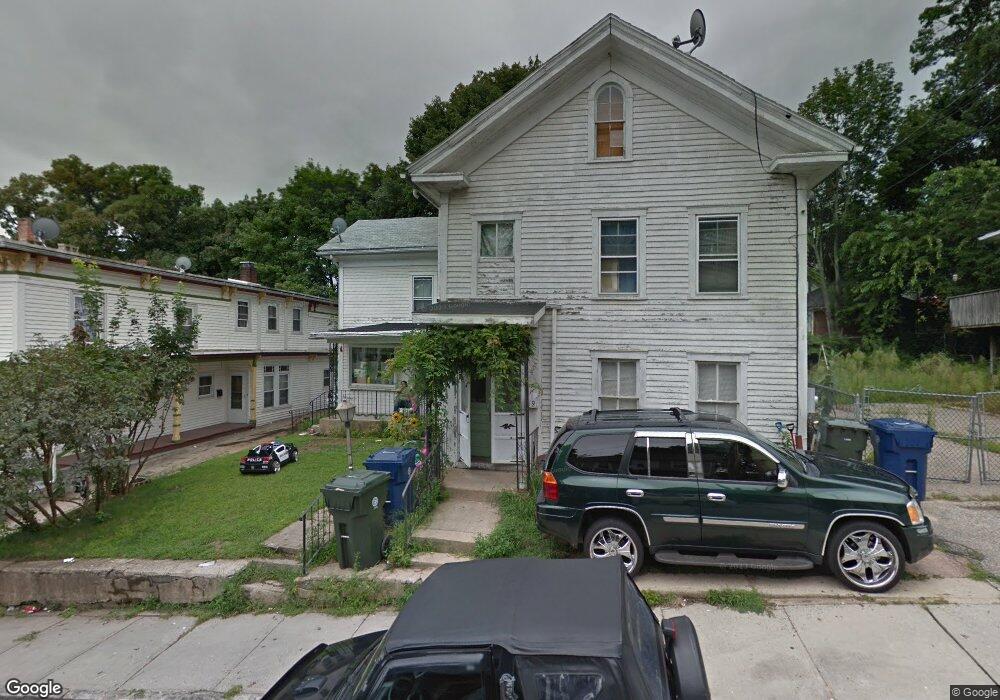 18 Oak St, Willimantic, CT 06226 - photo 1