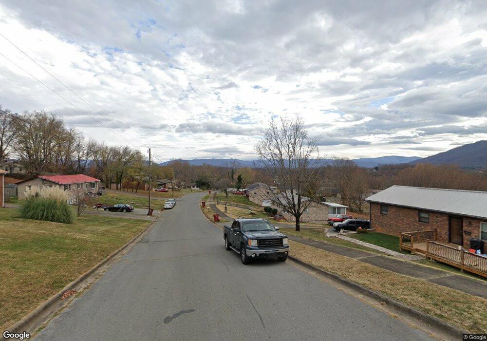 746,748 Georgia St, Johnson City, TN 37601 - photo 1