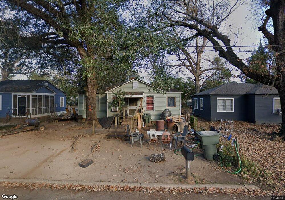 1011 Anderson St, Bainbridge, GA 39819 - photo 1