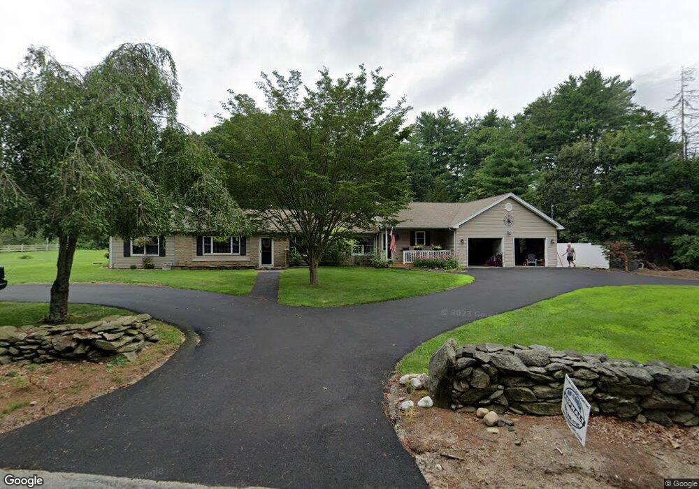 152 Harris Rd, Smithfield, RI 02917 - photo 1