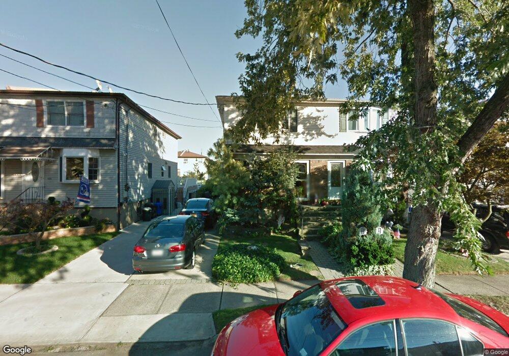 526 Amherst Ave, Staten Island, NY 10306 - photo 1