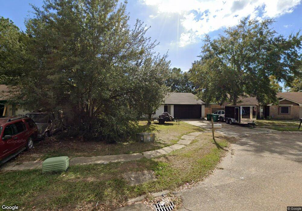 229 S Queens Other, Slidell, LA 70458 - photo 1